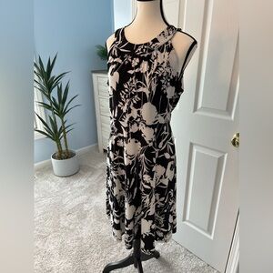 Women’s Tommy Hilfiger dress size 10